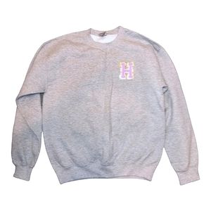 NEW Gildan womens MEDIUM gray sweatshirt pink 'H' chenille letter initial